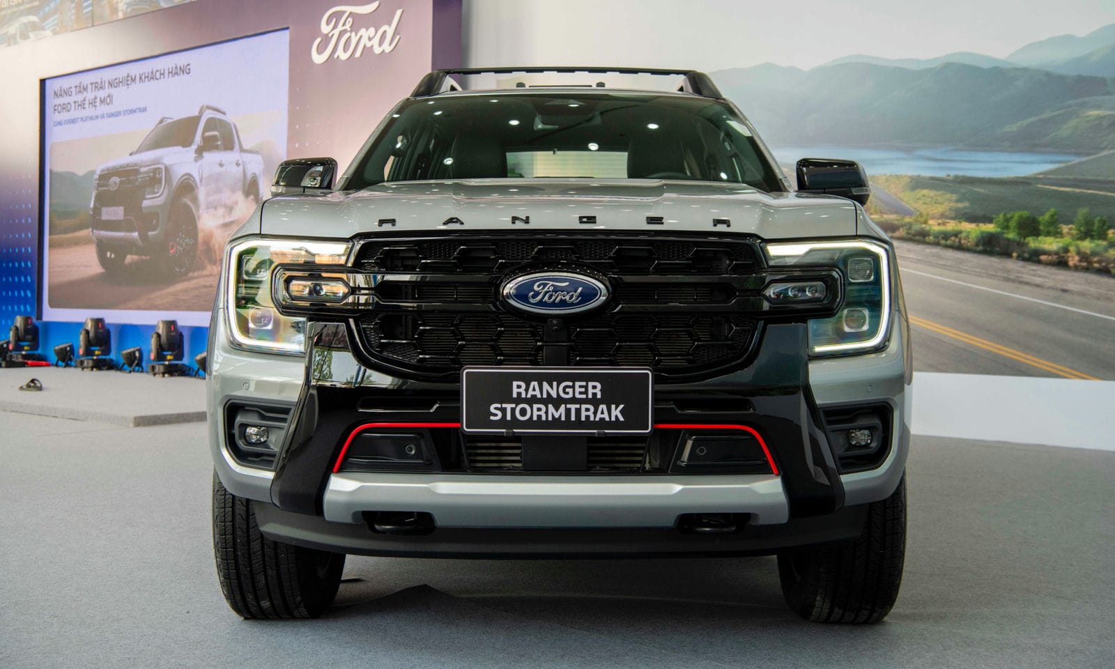 Ford Ranger Stormtrak ra mắt, giá 1,039 tỷ đồng 14 Ford Ranger Stormtrak ra mắt, giá 1,039 tỷ đồng ranger Stormtrak 5 Ford Ranger Stormtrak ra mắt, giá 1,039 tỷ đồng